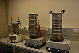 Sieving device with 200 mm sieves. 